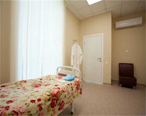 试管供卵助：乳头痒脱皮是怎么回事（怀孕乳房变化）